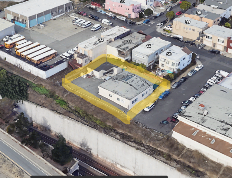 88 Dixon Ct, Daly City, CA for sale - Building Photo - Image 3 of 4