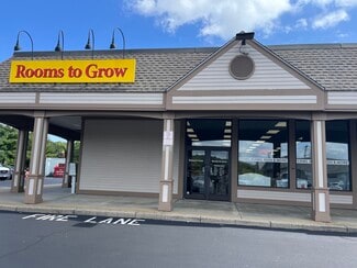 More details for 1350 Greenwich Ave, Warwick, RI - Retail for Lease