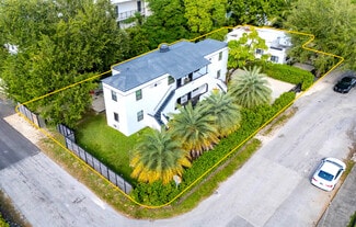 More details for 8270-8280 NE 1st Pl, Miami, FL - Multifamily for Sale