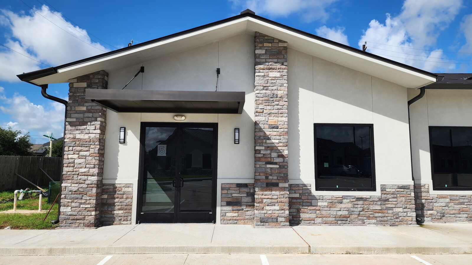 1849 Forest Park Ln, Pearland, TX 77581 - Unité 4B - - Photo intérieure - Image 1 of 26