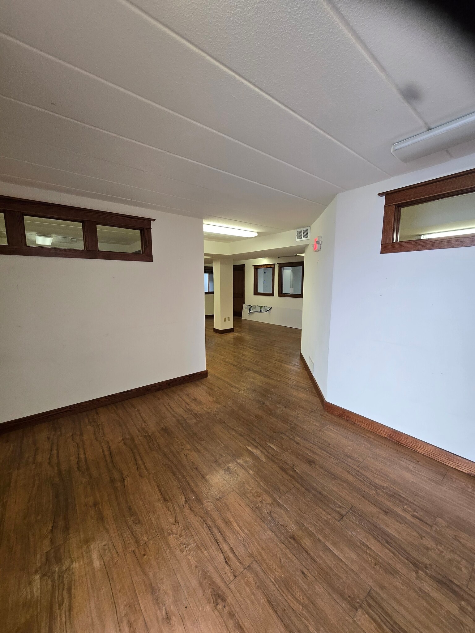 840 Highway 136, Baraboo, WI à louer Photo intérieure- Image 1 de 12