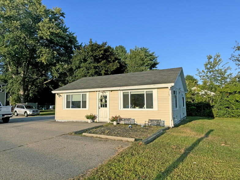 231 Route 108, Somersworth, NH à vendre - Photo principale - Image 1 de 1