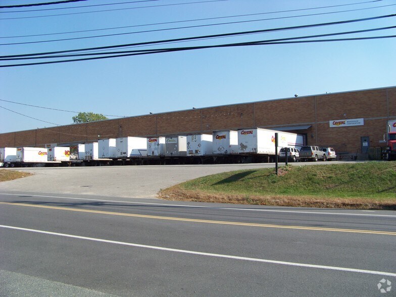 25 Industrial Way, Wilmington, MA à louer - Photo du bâtiment - Image 2 de 5