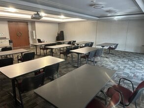 701 Cedar Lake Blvd, Oklahoma City, OK for lease Interior Photo- Image 2 of 4