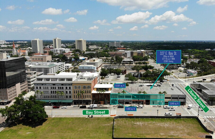 327-345 E Bay St, Jacksonville, FL à louer - Photo du bâtiment - Image 2 de 66