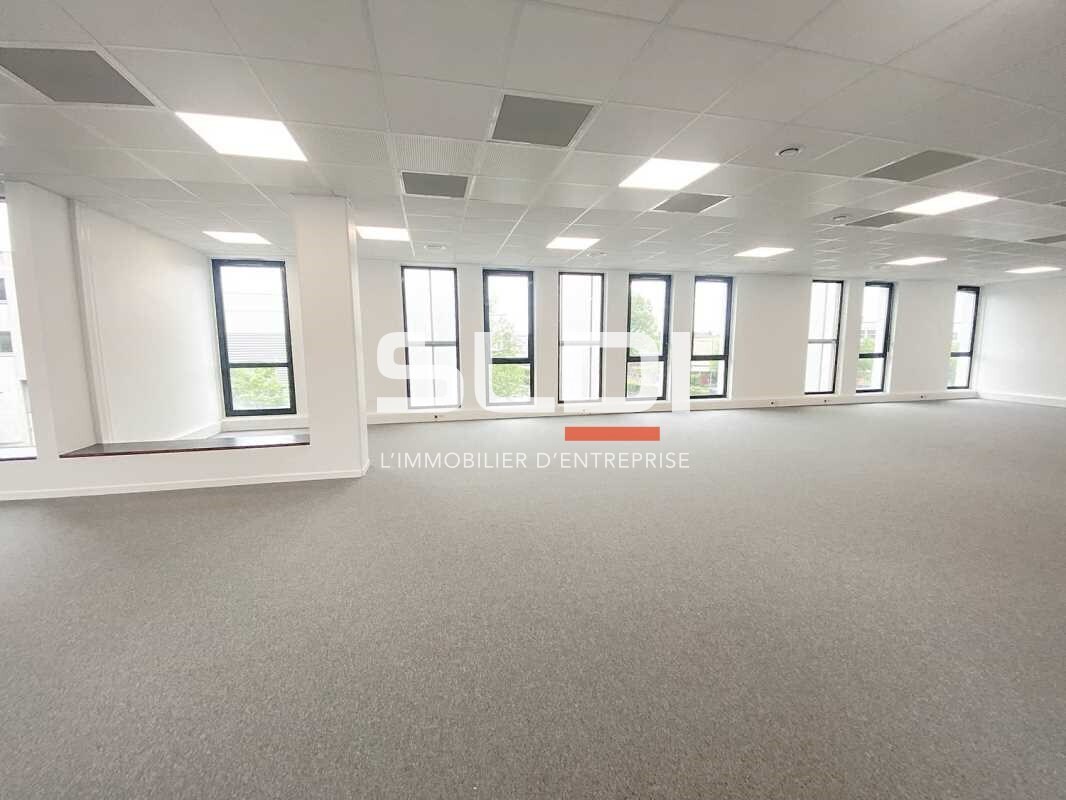 Rue Emile Decorps, Villeurbanne for lease Interior Photo- Image 1 of 8