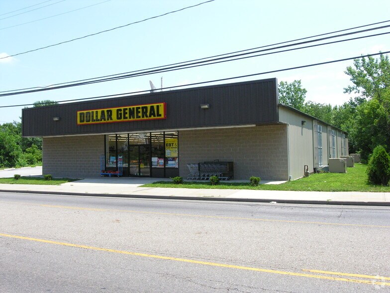 747 Wooster Rd N, Barberton, OH à vendre - Photo du bâtiment - Image 3 de 5