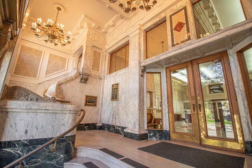 301 Columbia St, Lafayette, IN à louer - Photo intérieure - Image 3 de 61