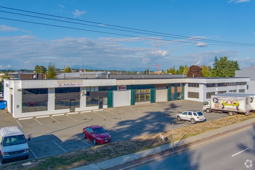 19835 56th Ave, Langley, BC for sale - Primary Photo - Image 1 of 1