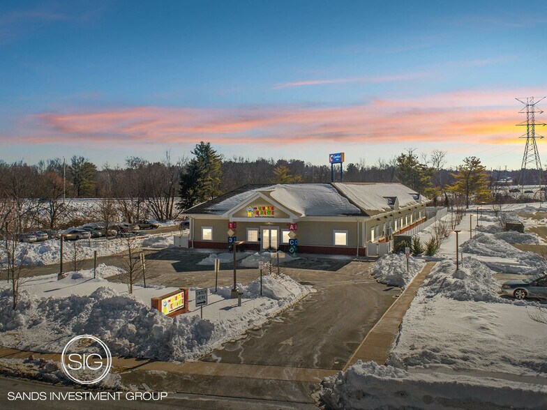 88 Executive Sq, Wethersfield, CT à vendre - Photo principale - Image 1 de 5