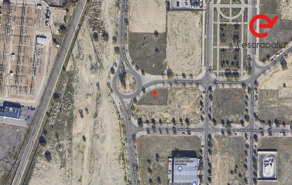 Calle de Berzosa de Lozoya, 25, Madrid, Madrid for sale - Aerial - Image 2 of 2