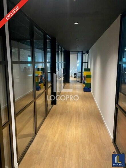 Flex in Puget-sur-Argens for sale - Interior Photo - Image 1 of 5