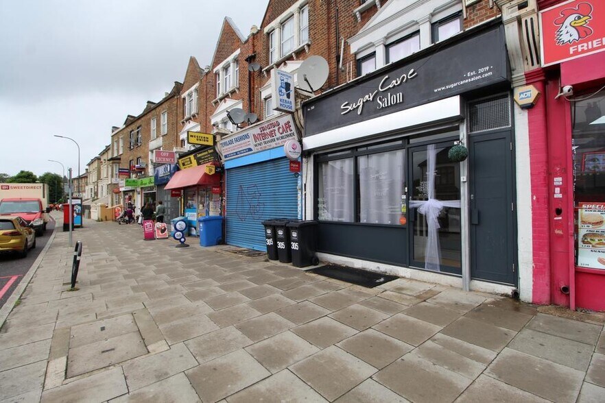 305 Stanstead Rd, London for lease - Building Photo - Image 1 of 8