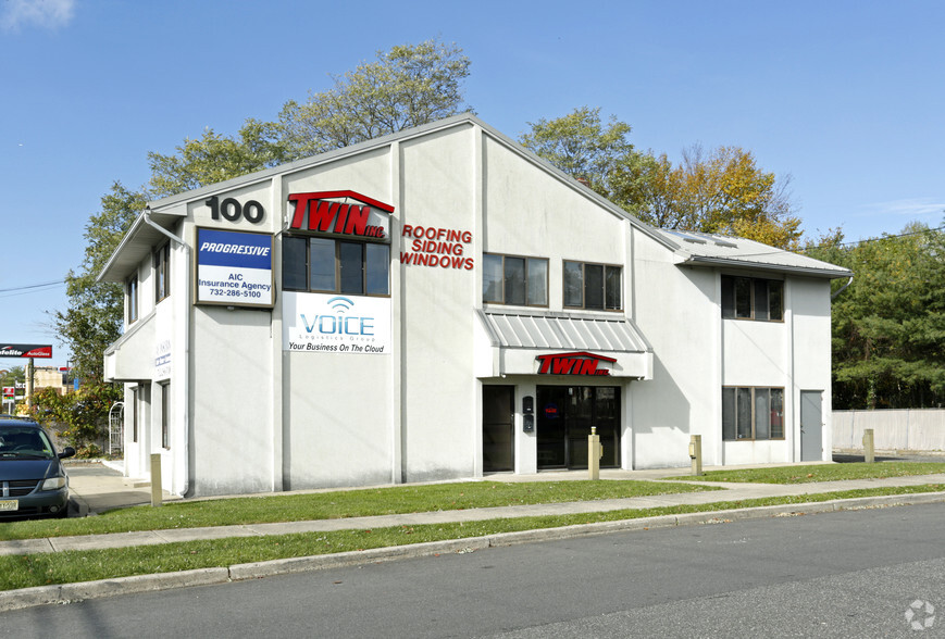 100 Route 37 E, Toms River, NJ à vendre - Photo principale - Image 1 de 1