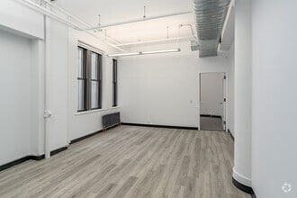 45 W 34th St, New York, NY for lease Interior Photo- Image 2 of 3