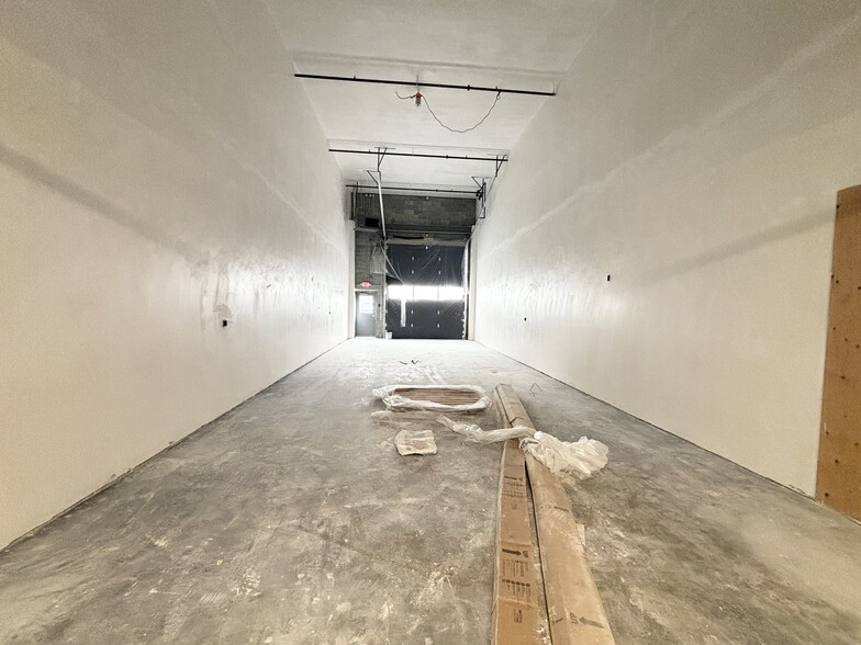 1130 Eastern Ave, Malden, MA for lease - Building Photo - Image 3 of 9