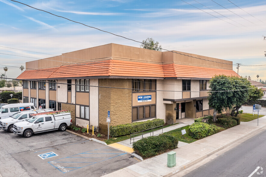 131 N Tustin Ave, Tustin, CA for sale - Building Photo - Image 1 of 1