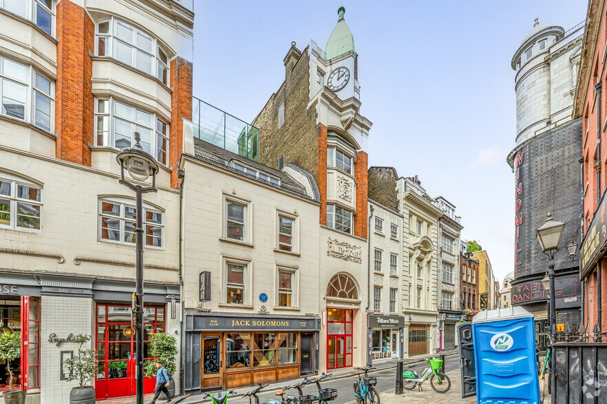 41-44 Great Windmill St, London for lease - Primary Photo - Image 2 of 5