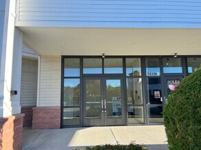 3045 Tower Hill Rd, South Kingstown, RI for lease Interior Photo- Image 2 of 14