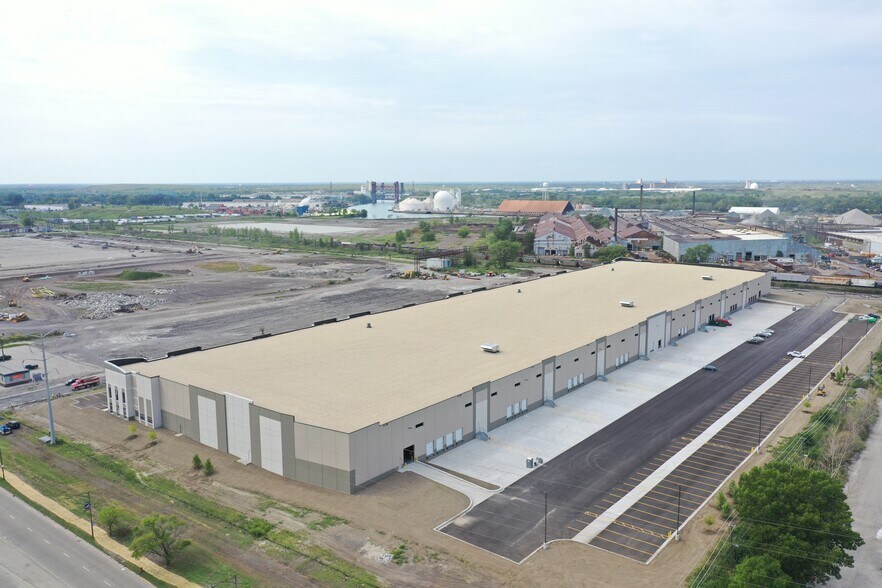 12200 S Avenue O, Chicago, IL à louer - Photo du bâtiment - Image 3 de 6