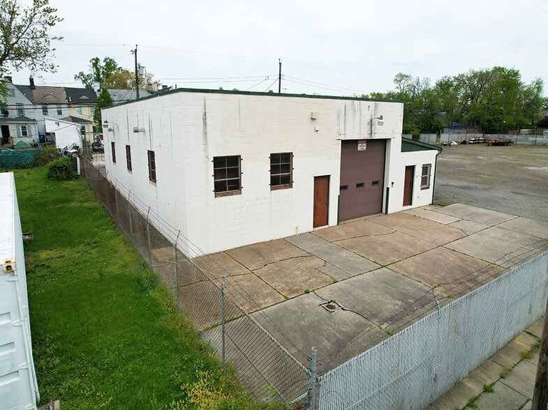 6526 Baltimore Ave, Dundalk, MD à louer - Photo du bâtiment - Image 3 de 12