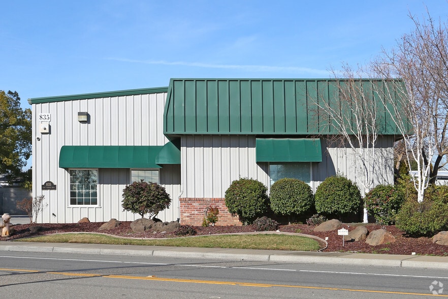 835 E Turner Rd, Lodi, CA for lease - Building Photo - Image 3 of 5