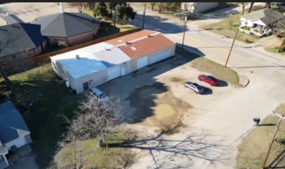 10118 Rylie Rd, Dallas, TX for sale - Building Photo - Image 2 of 7