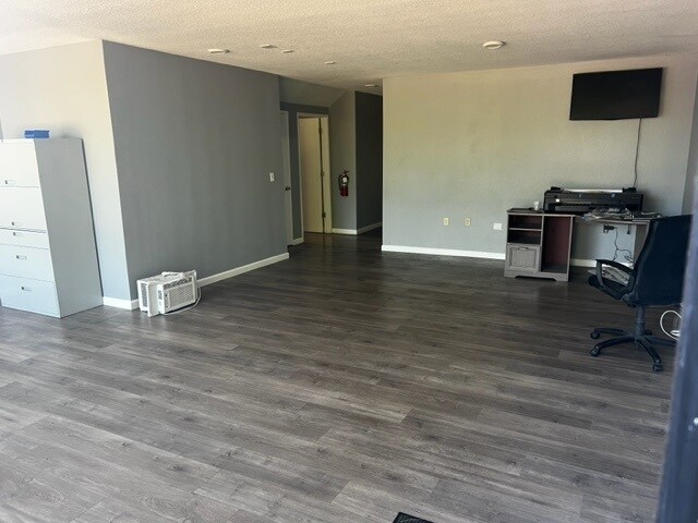 30750 NW Hillcrest St, North Plains, OR à louer - Photo intérieure - Image 3 de 4
