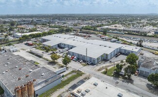 Plus de détails pour 10700 NW 36th Ave, Miami, FL - Industriel à louer
