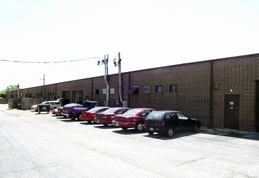 900-926 Estes Ave, Schaumburg, IL for lease - Other - Image 2 of 5