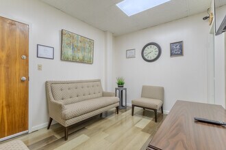 1389 W Main St, Waterbury, CT for lease Lobby- Image 2 of 11