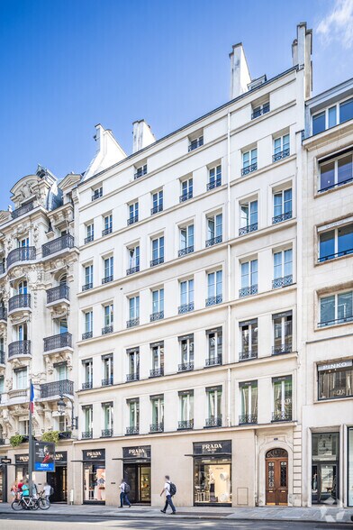6 Rue Du Faubourg Saint-Honoré, Paris à louer - Photo du bâtiment - Image 2 de 3