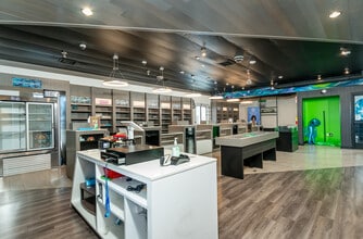 501 W Channel Islands Blvd, Port Hueneme, CA à louer Photo intérieure- Image 2 de 10