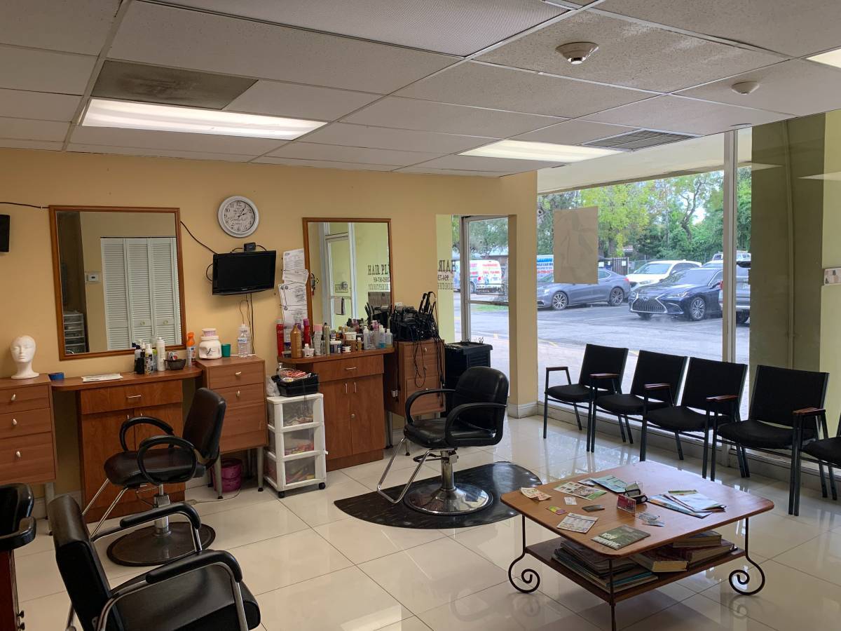 4000 N State Road 7, Lauderdale Lakes, FL for lease Interior Photo- Image 1 of 1