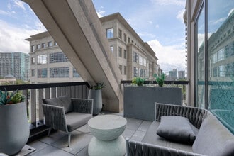 3060 Peachtree Rd NW, Atlanta, GA for lease Building Photo- Image 1 of 18