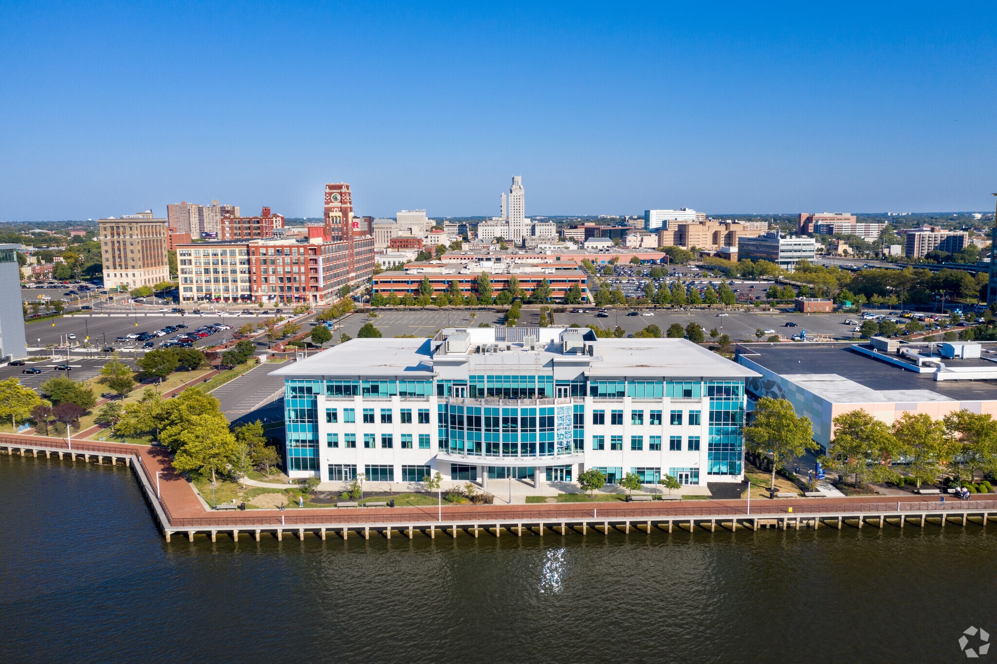 2 Aquarium Dr, Camden, NJ for lease Building Photo- Image 1 of 8