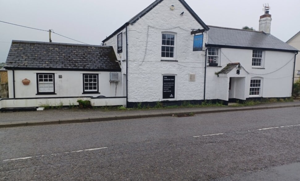 School Road, Summercourt for lease - Building Photo - Image 2 of 7