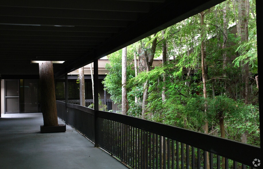 2301 Park Ave, Orange Park, FL for lease - Building Photo - Image 3 of 72
