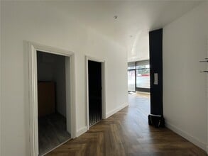 381 Southchurch Rd, Southend On Sea for lease Interior Photo- Image 2 of 2
