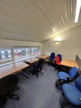 English Clos, Hove for lease Interior Photo- Image 2 of 4