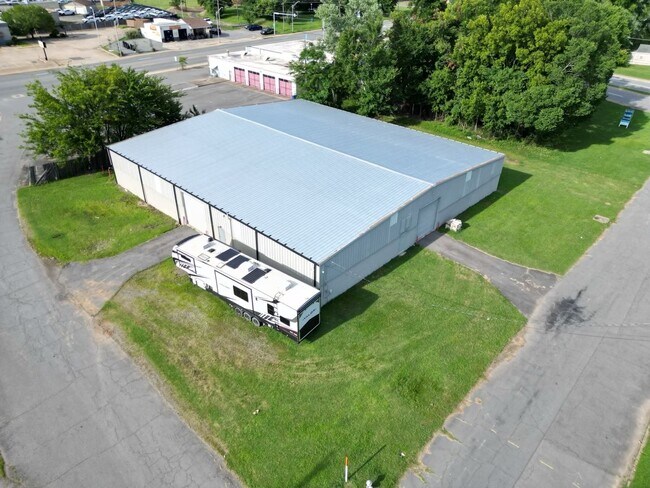 More details for 200 N Cedar St, North Little Rock, AR - Industrial for Lease