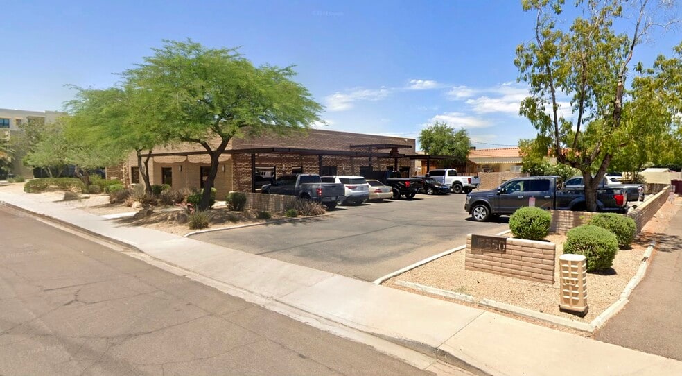 7550 E Main St, Scottsdale, AZ for lease - Building Photo - Image 1 of 7