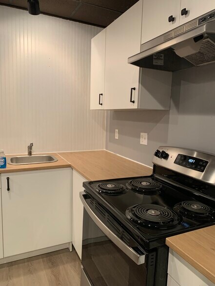 353 SW 1st St, Pendleton, OR à louer - Photo du bâtiment - Image 3 de 15