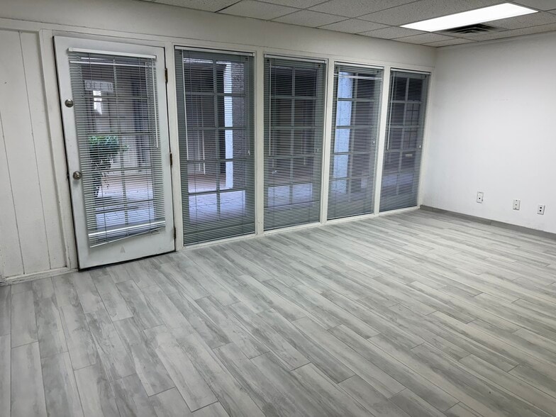 1855 E Southern Ave, Mesa, AZ for lease - Interior Photo - Image 3 of 11