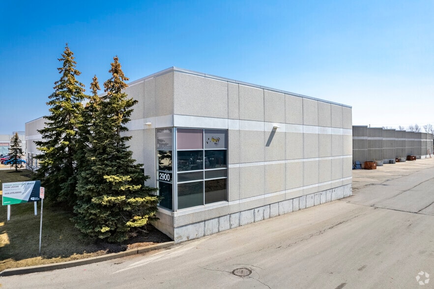 2900 Argentia Rd, Mississauga, ON for lease - Building Photo - Image 2 of 4