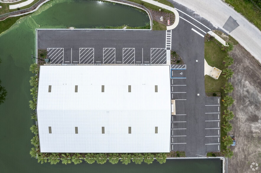 1802 Corporate Center Ln, Plant City, FL à louer - Aérien - Image 3 de 5