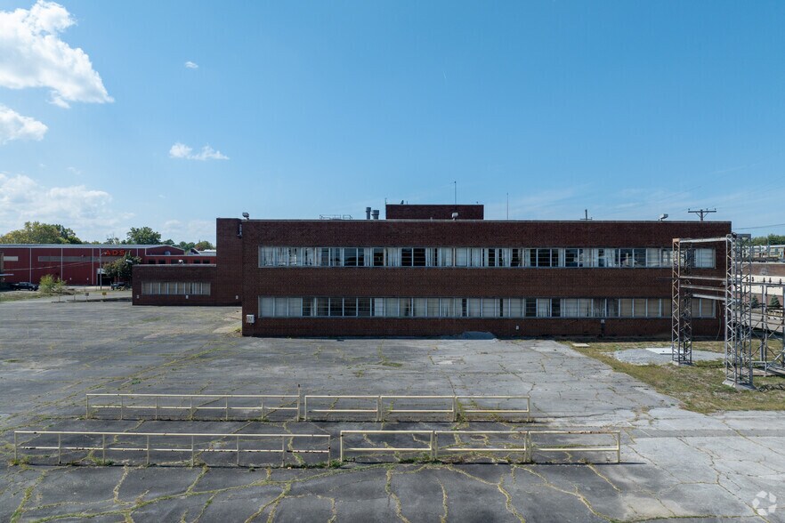 408-B Dana St, Warren, OH à vendre - Photo du bâtiment - Image 3 de 4