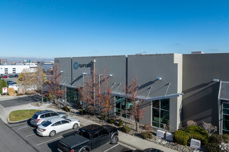 9736 S Virginia St, Reno, NV à louer - Photo du bâtiment - Image 2 de 5