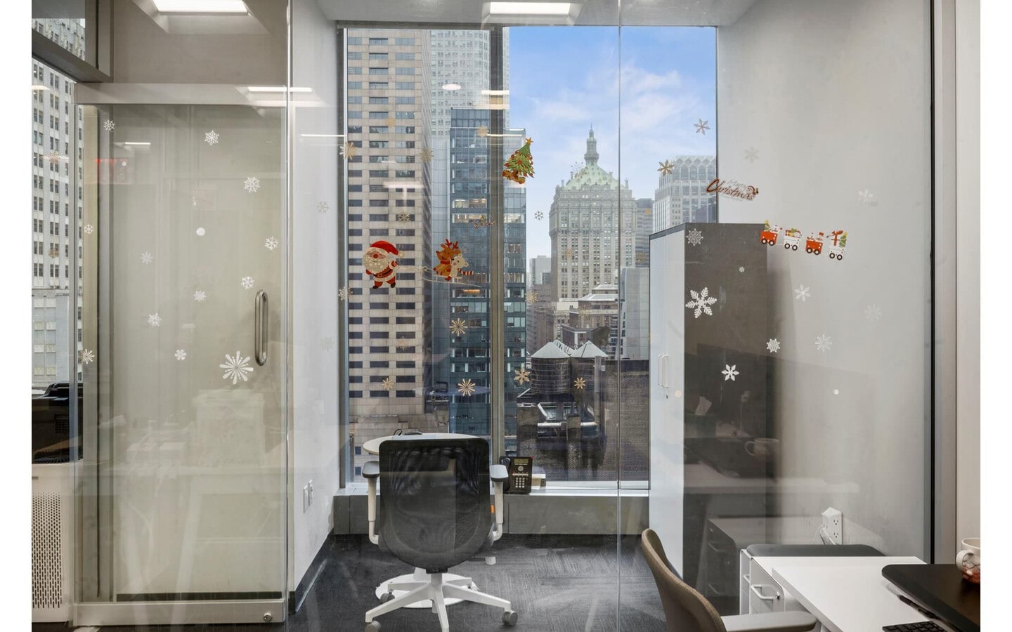 50 W 47th St, New York, NY 10036 - Unit 06 -  - Interior Photo - Image 2 of 8
