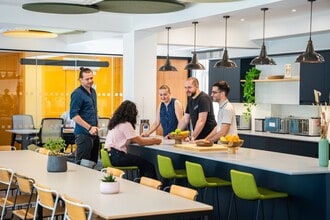 4 Thomas More Sq, London for lease Interior Photo- Image 2 of 3